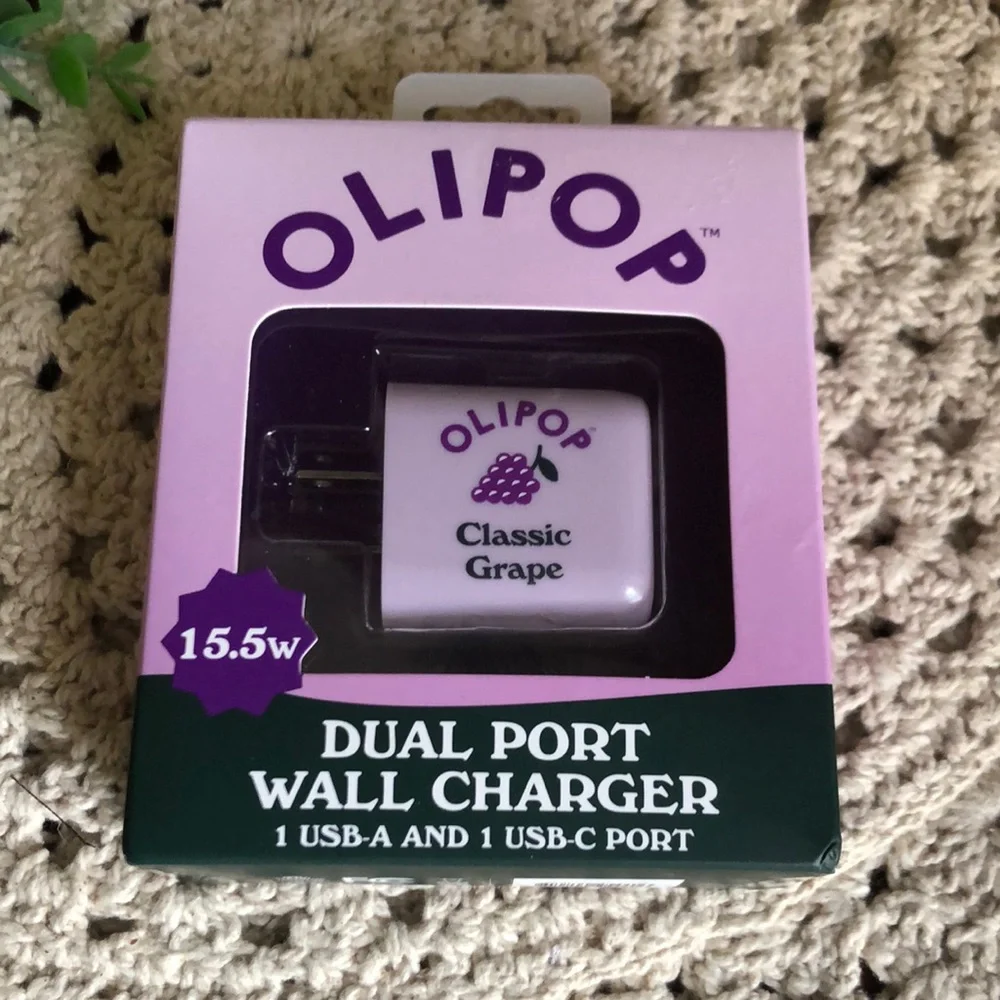 OLIPOP Classic Grape Dual Port Wall Charger - Purple